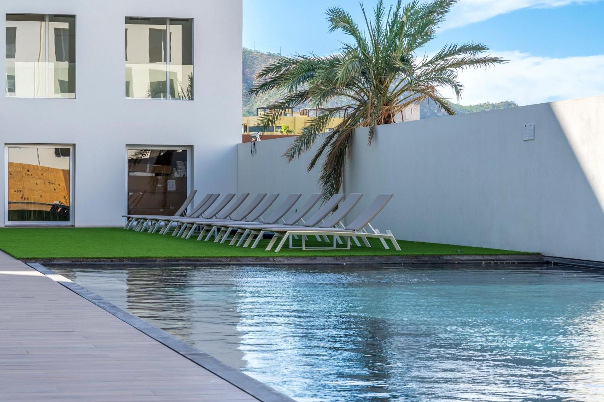 Luxury Apartment With Pool And Jacuzzi On Terrace In Medano Cabo San Lucas Eksteriør billede