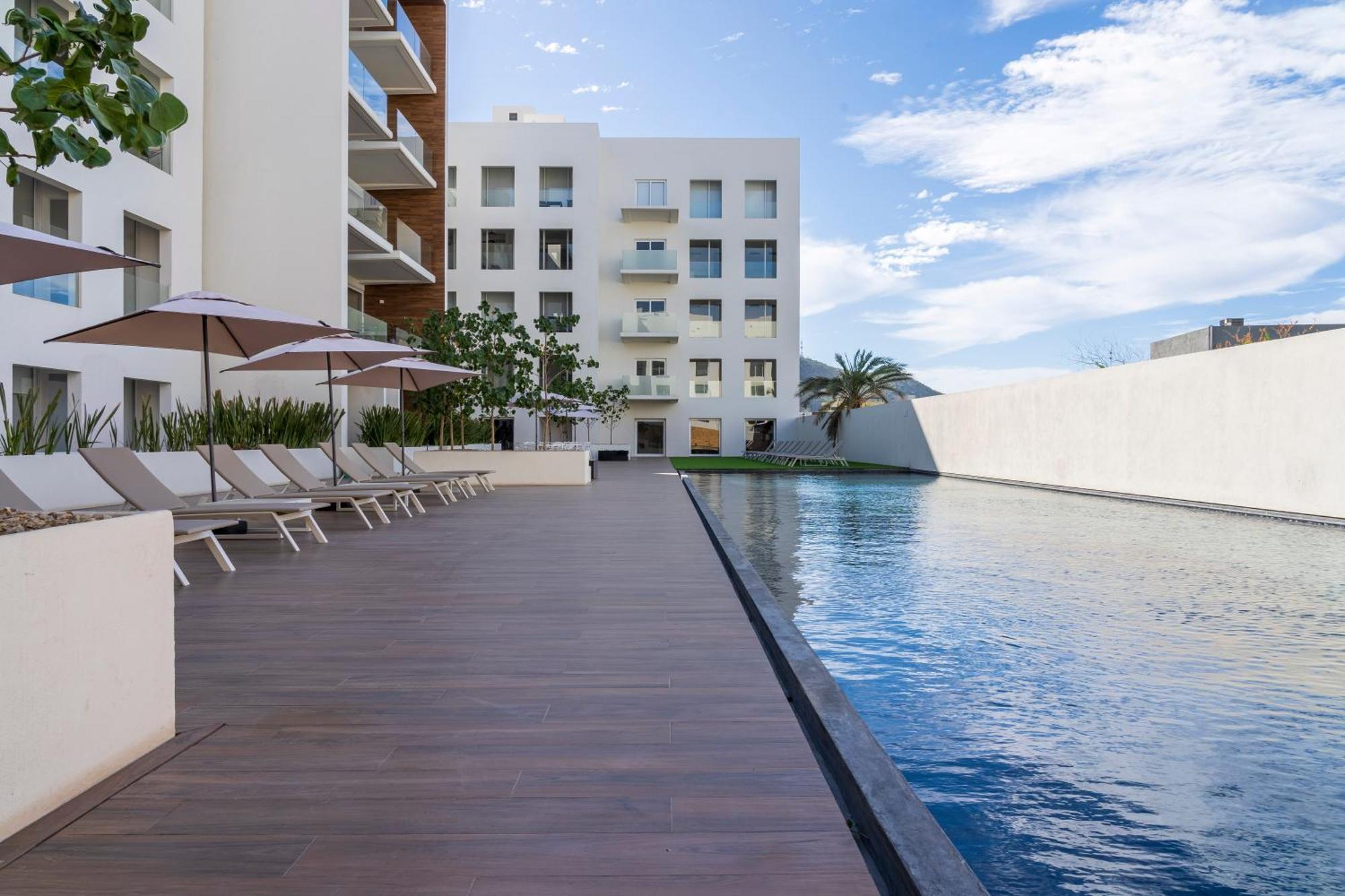 Luxury Apartment With Pool And Jacuzzi On Terrace In Medano Cabo San Lucas Eksteriør billede