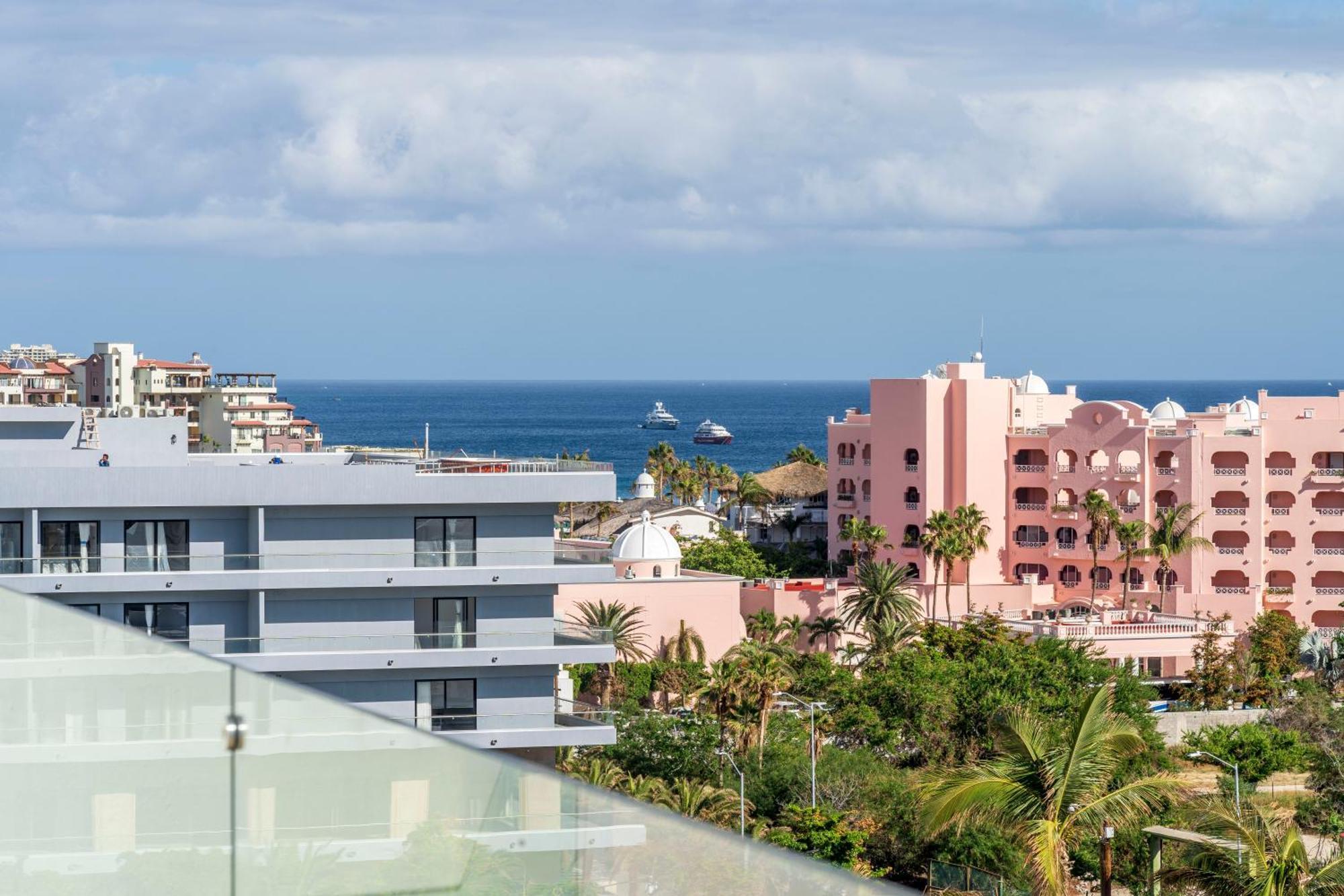 Luxury Apartment With Pool And Jacuzzi On Terrace In Medano Cabo San Lucas Eksteriør billede