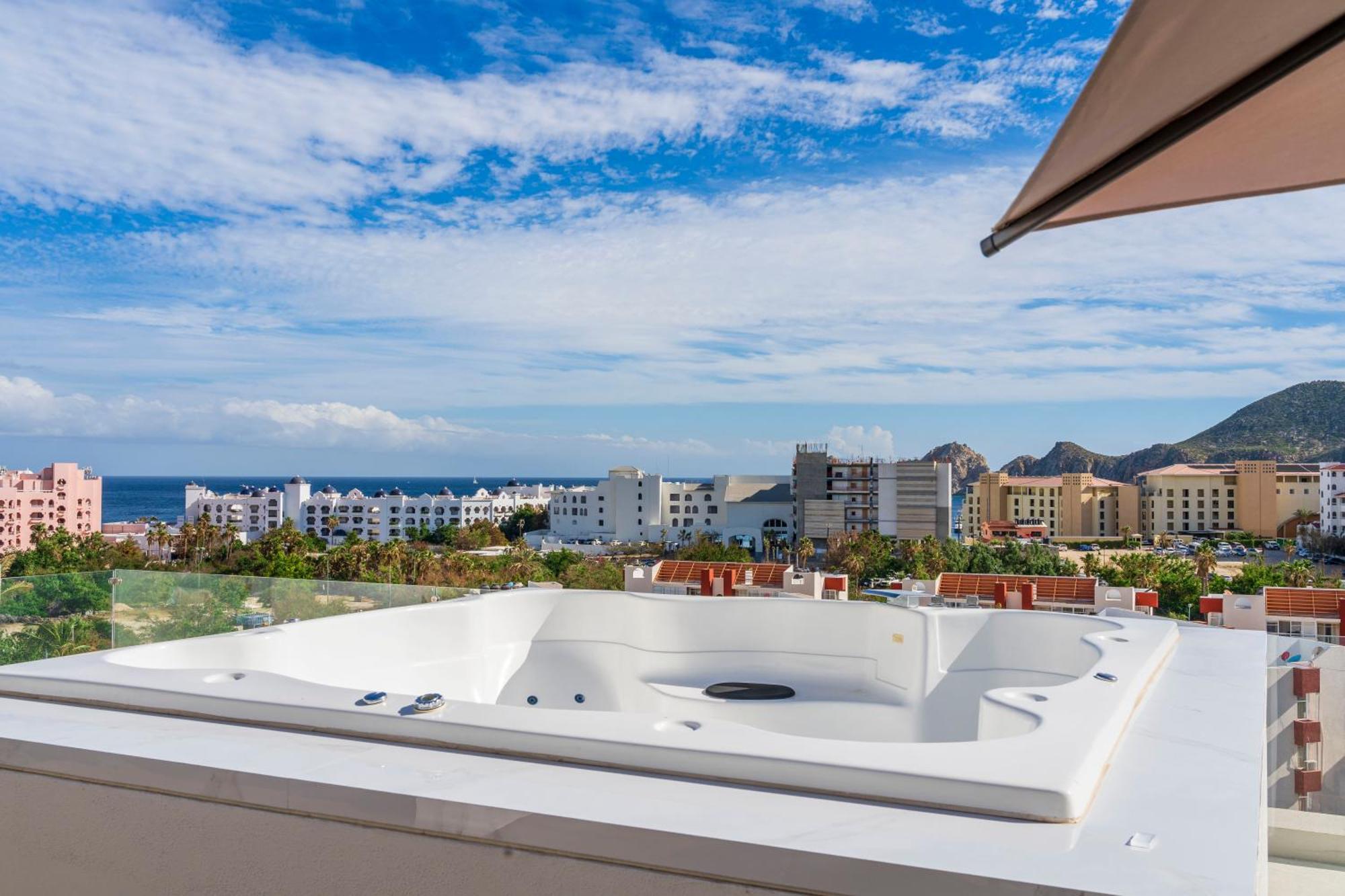 Luxury Apartment With Pool And Jacuzzi On Terrace In Medano Cabo San Lucas Eksteriør billede