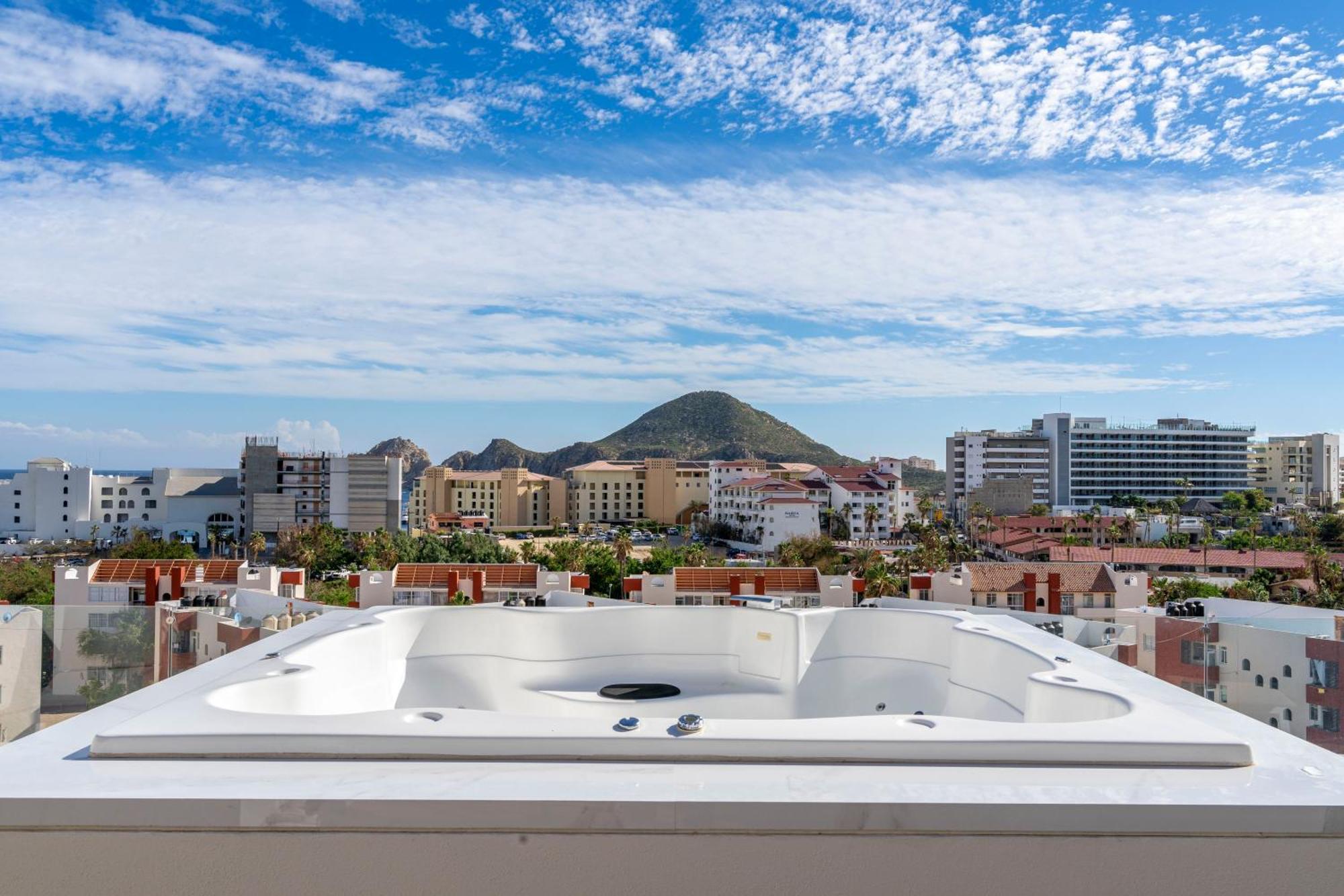 Luxury Apartment With Pool And Jacuzzi On Terrace In Medano Cabo San Lucas Eksteriør billede