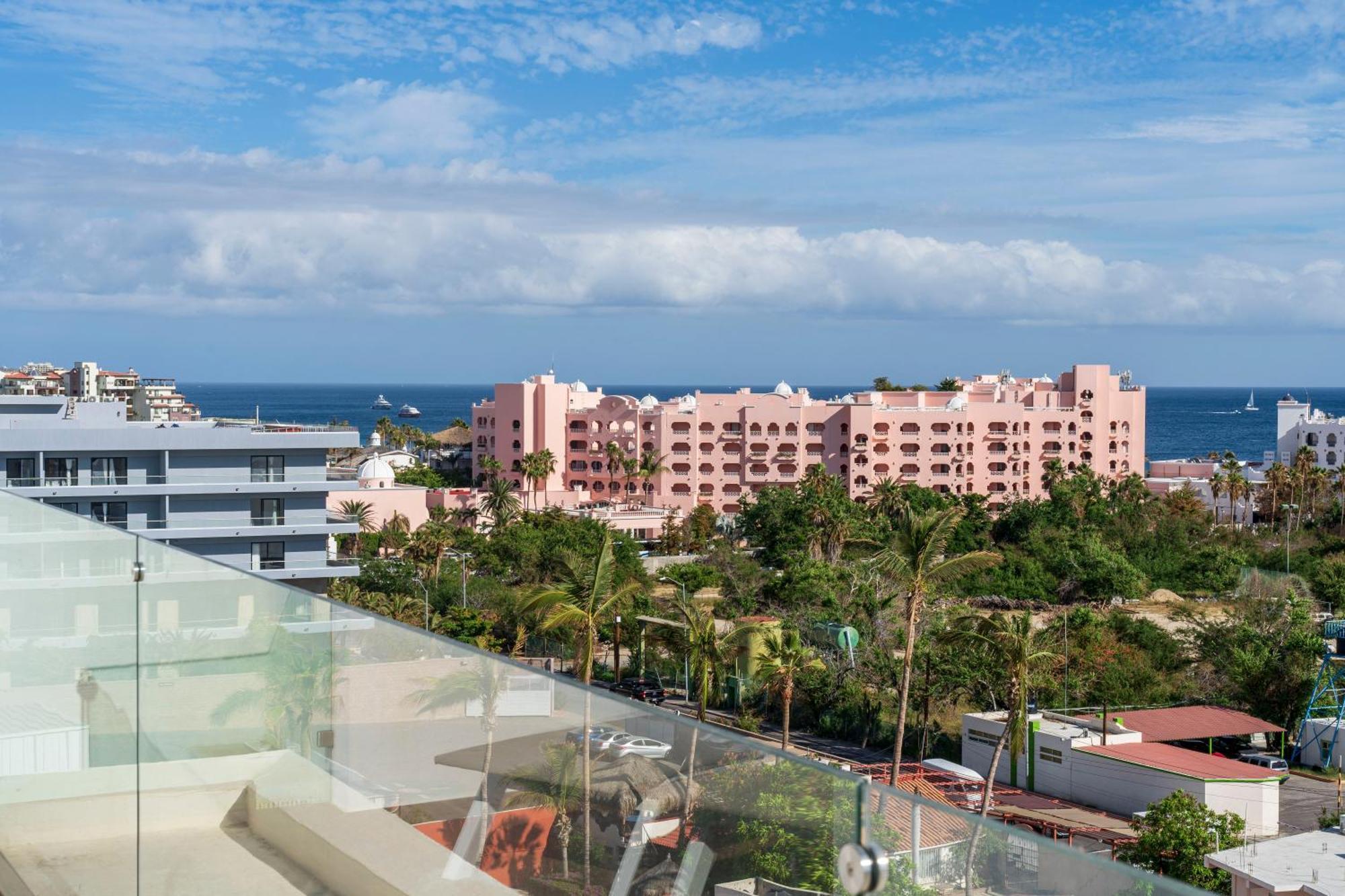 Luxury Apartment With Pool And Jacuzzi On Terrace In Medano Cabo San Lucas Eksteriør billede